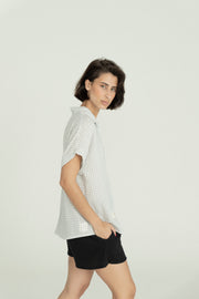12 h square shirt