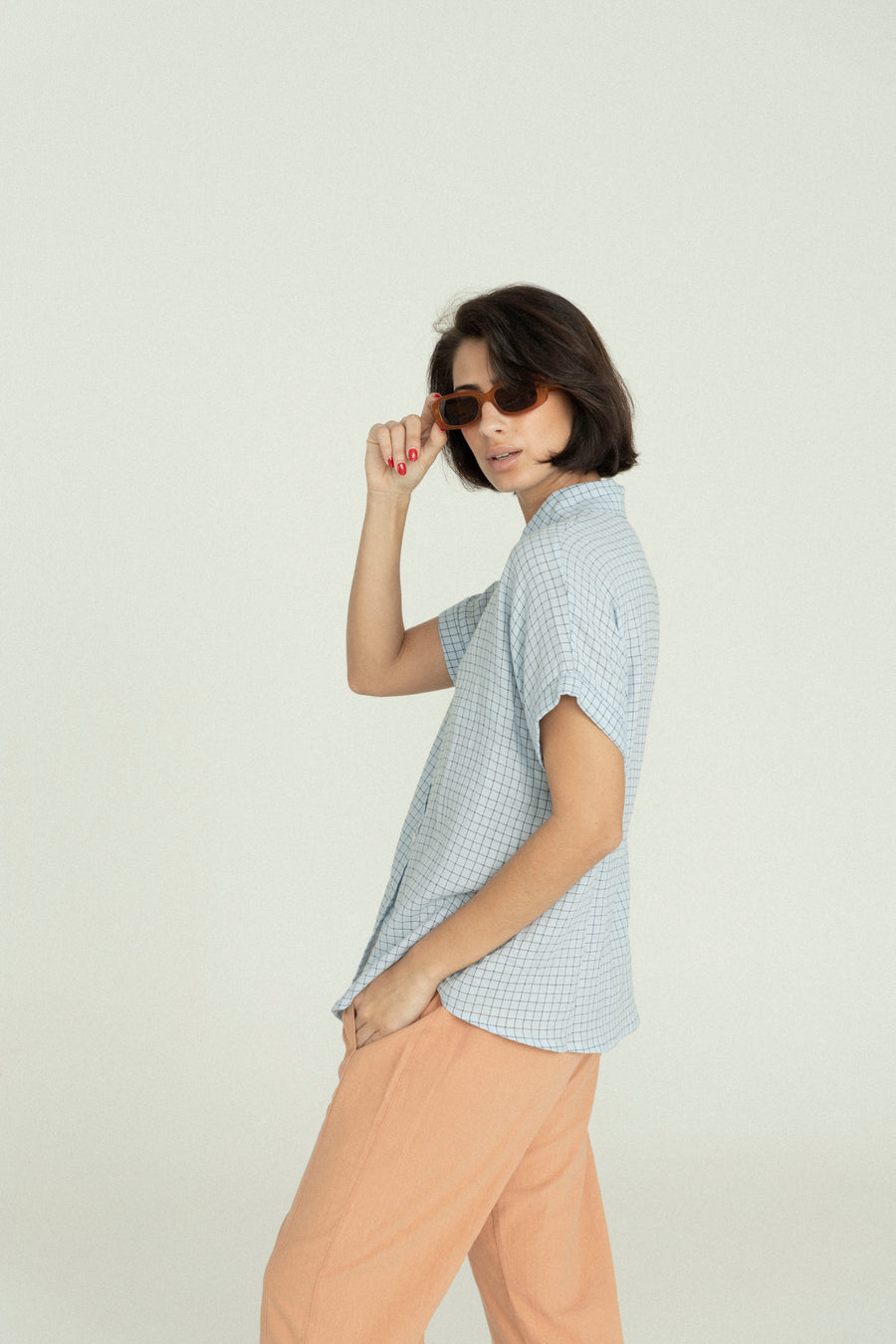 12 h square shirt